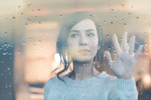 Đừng ép mình phải tỏ ra tàn nhẫn