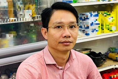 Vụ làm hỏng camera hàng xóm: Sẽ xin lỗi công khai