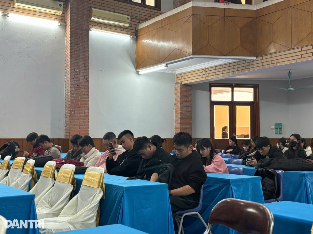 Hiệu trưởng Cao đẳng Du lịch nêu lý do không ghi rõ số tiền bồi dưỡng A80 - 3