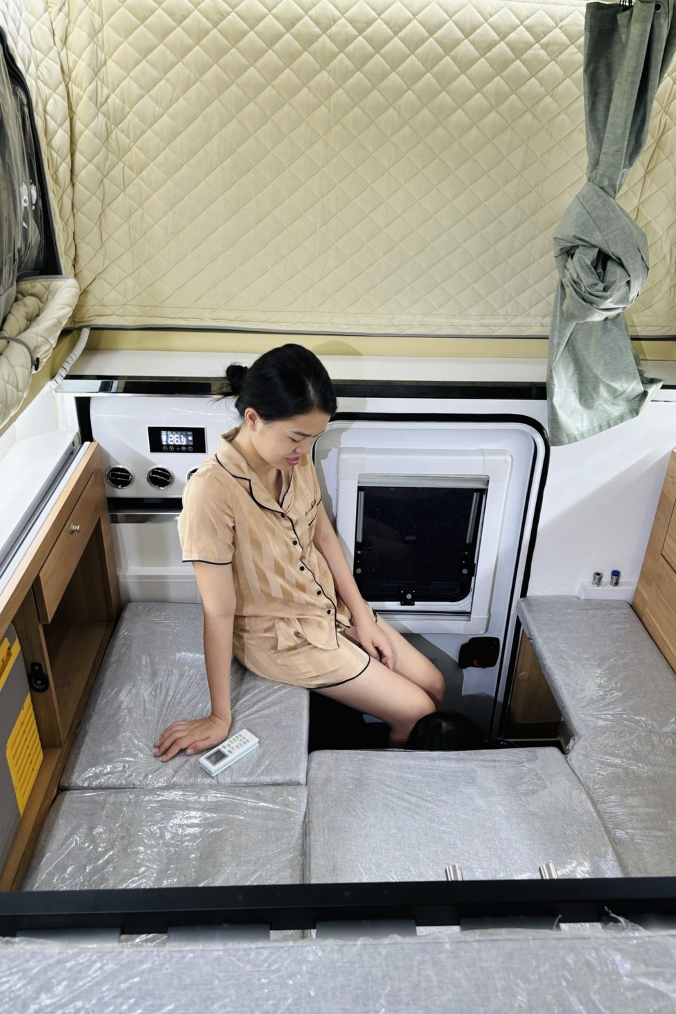 Gia đình 5 người ở TPHCM chi 1,5 tỷ đồng sắm nhà di động đi xuyên Việt - 4 Gia đình 5 người ở TPHCM chi 1,5 tỷ đồng sắm nhà di động đi xuyên Việt - 4