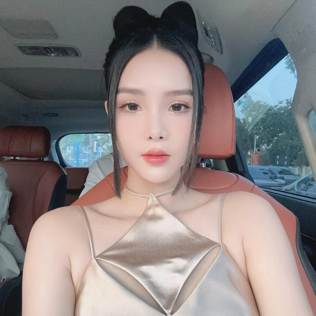 Sau nhiều năm ở ẩn, cuộc sống của vợ cầu thủ Mạc Hồng Quân giờ ra sao? - 1