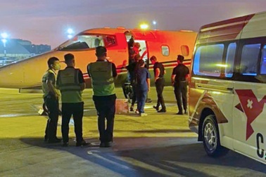 Bác sĩ ở TPHCM chạy ECMO "xuyên quốc gia" cho bé gái nguy kịch sau ghép tim