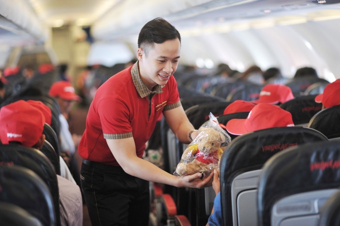 Mừng Giải phóng Thủ đô, bay cùng Vietjet khắp các tỉnh thành - Ảnh 4. Mừng Giải phóng Thủ đô, bay cùng Vietjet khắp các tỉnh thành - Ảnh 4.