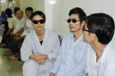 Dịch đau mắt đỏ hoành hành ở miền Bắc