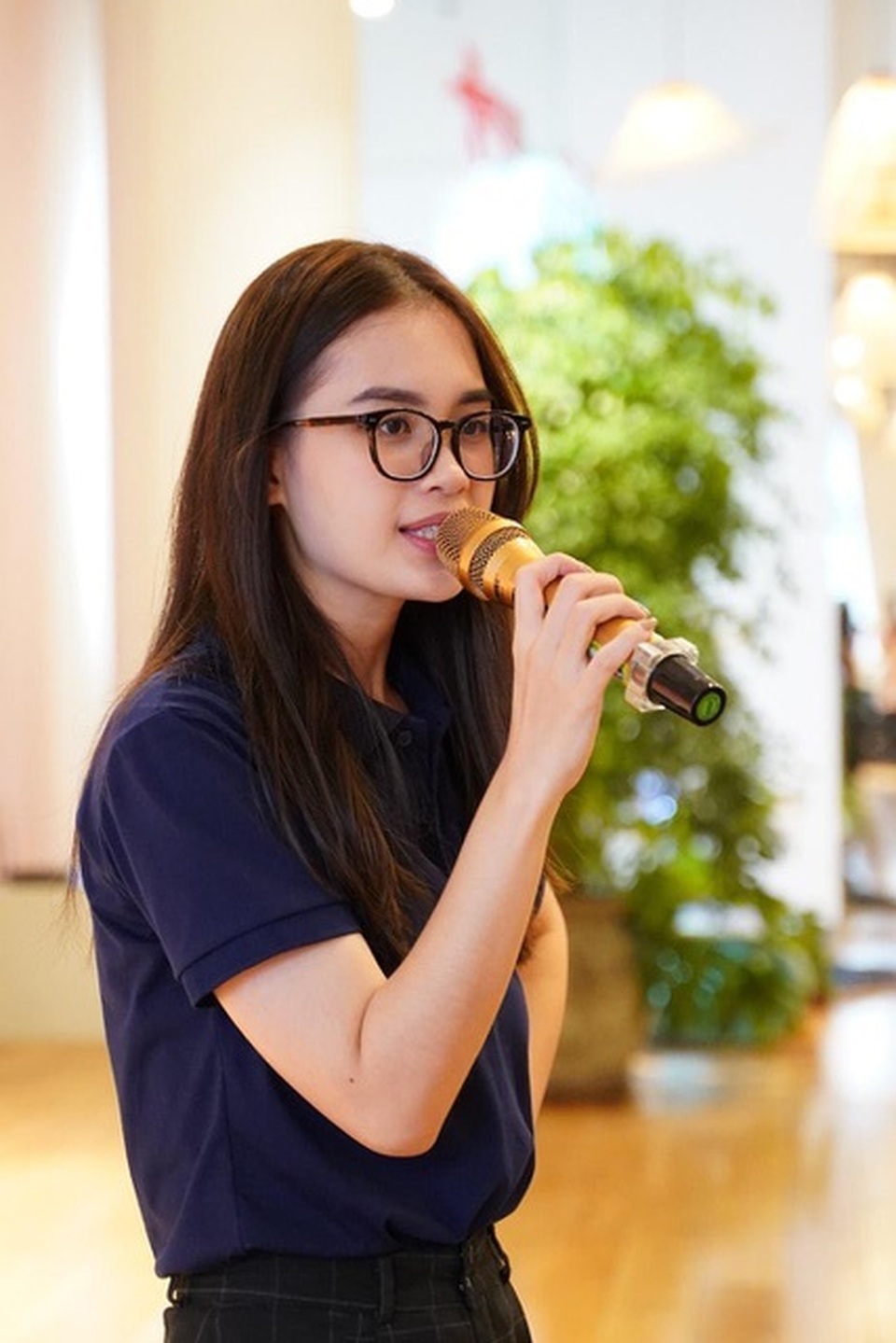 Nữ sinh trường Báo “tài sắc vẹn toàn” đam mê hoạt động giáo dục - 3 Nữ sinh trường Báo “tài sắc vẹn toàn” đam mê hoạt động giáo dục - 3