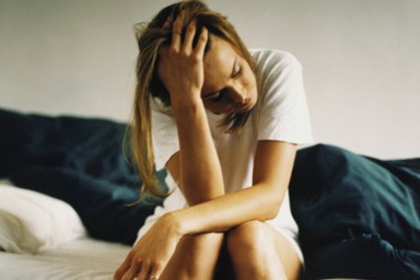 Bị chồng lừa tiền, bội bạc