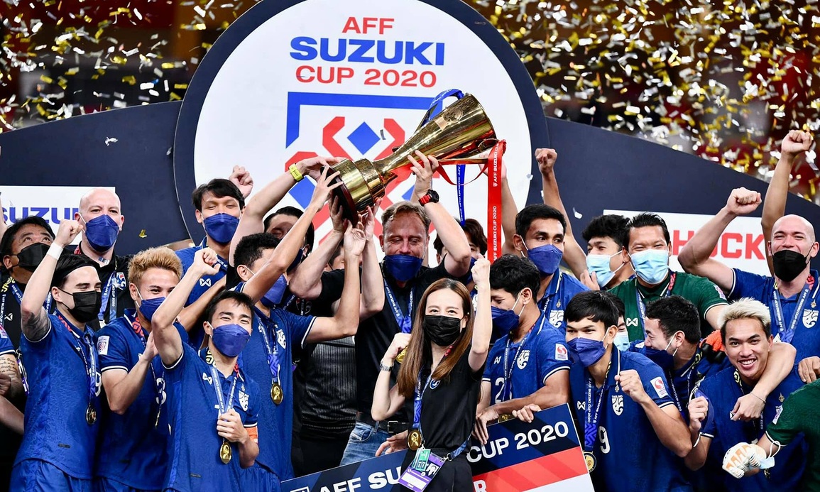 Báo Thái Lan nói gì sau khi đội nhà vô địch AFF Cup 2020? - 1 Báo Thái Lan nói gì sau khi đội nhà vô địch AFF Cup 2020? - 1