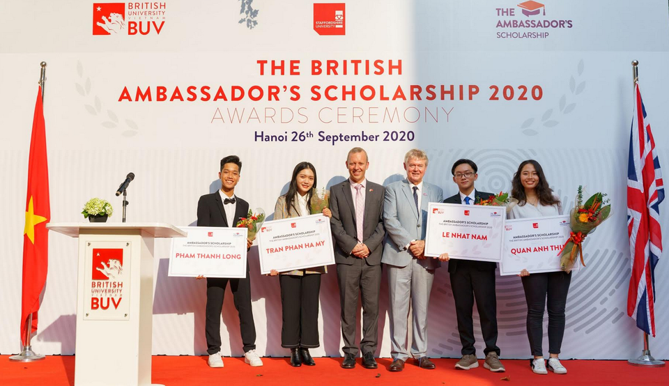 ĐH Anh Quốc Việt Nam nâng quỹ học bổng và hỗ trợ tài chính cho sinh viên - 1