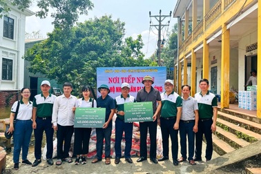 Vietcombank giảm lãi suất cho vay hỗ trợ khách hàng chịu ảnh hưởng bão lũ