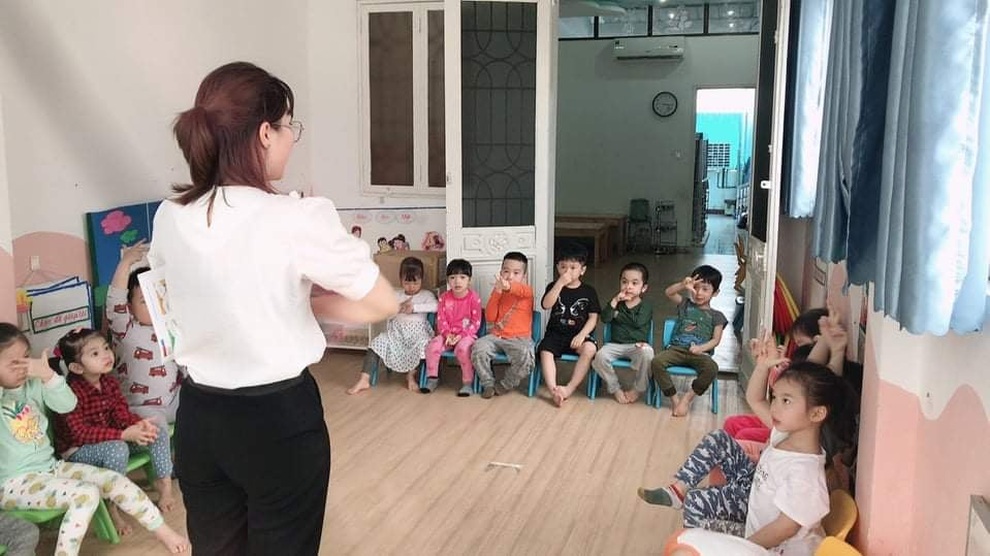 Gặp khó thời Covid-19, giáo viên mầm non mong sớm nhận được hỗ trợ - 3 Gặp khó thời Covid-19, giáo viên mầm non mong sớm nhận được hỗ trợ - 3
