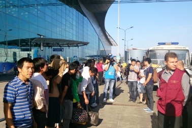 Chùm ảnh: 31 người Việt Nam lưu trú bất hợp pháp ở Nga về nước