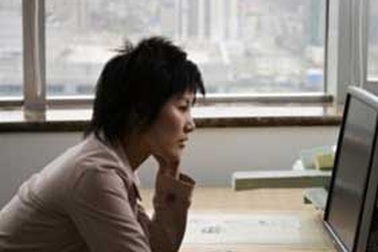 Mỏi mắt - nỗi khổ không của riêng ai