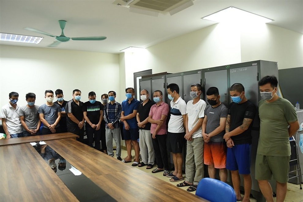 Triệt phá đường dây đánh bạc trên 1.500 tỷ đồng qua trang web bóng đá - 1 Triệt phá đường dây đánh bạc trên 1.500 tỷ đồng qua trang web bóng đá - 1
