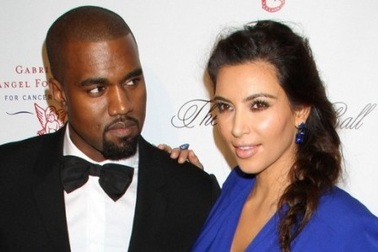 Kanye West mang bạn gái và con đi lưu diễn 