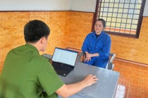 Thuê 5 ô tô đem bán vì bị chủ nợ "dí"