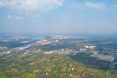 Nhà đầu tư chuộng bất động sản sắp lên thành phố