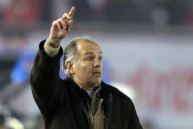 Argentina chính thức bổ nhiệm Sabella thay Batista