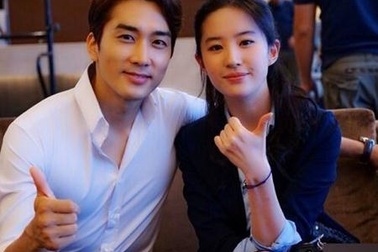 Song Seung Hun hẹn hò với Lưu Diệc Phi