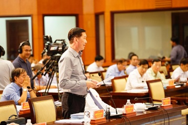 TPHCM: 17.730 trường hợp chưa được cấp "sổ đỏ", có phần do cán bộ yếu kém, nhũng nhiễu