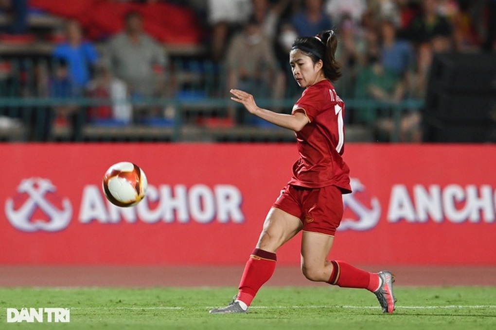 FIFA khen ngợi đặc biệt hai ngôi sao tuyển nữ Việt Nam - 2 FIFA khen ngợi đặc biệt hai ngôi sao tuyển nữ Việt Nam - 2