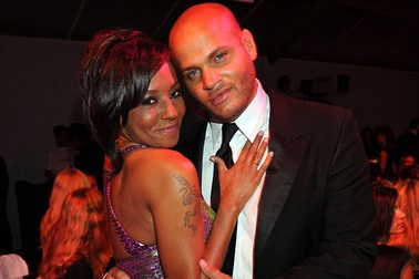 Chồng Mel B nói gì khi bị vợ cũ tố bạo hành và nghiện sex