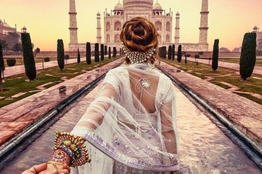 Cặp đôi "nắm tay em đi khắp thế gian" lại tung bộ ảnh gây sốt