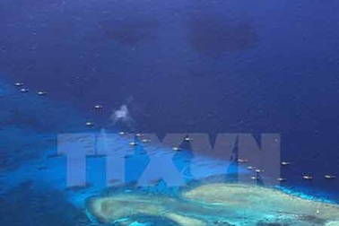 Sputnik tố "ảo thuật gia Trung Quốc" xây đảo nhân tạo ở Biển Đông