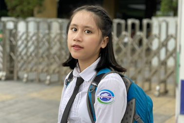 Kỷ lục gia nhỏ tuổi Việt Nam xuất bản truyện giả tưởng bằng tiếng Anh