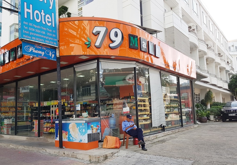 Khách đặt phòng Tết chưa nóng, phố Tây Nha Trang vẫn đìu hiu - 3 Khách đặt phòng Tết chưa nóng, phố Tây Nha Trang vẫn đìu hiu - 3