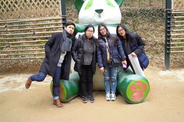 4 anh chị em cùng theo đuổi ước mơ dạy tiếng Hàn cho người nước ngoài