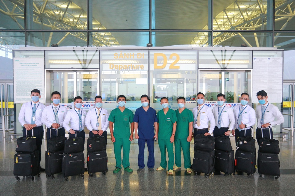 Chuyện chưa kể về chuyến bay đặc biệt chở 120 người Việt mắc Covid-19 - 5 Chuyện chưa kể về chuyến bay đặc biệt chở 120 người Việt mắc Covid-19 - 5