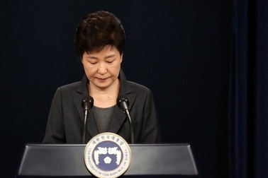 Tổng thống Park Geun-hye lại dính cáo buộc mới
