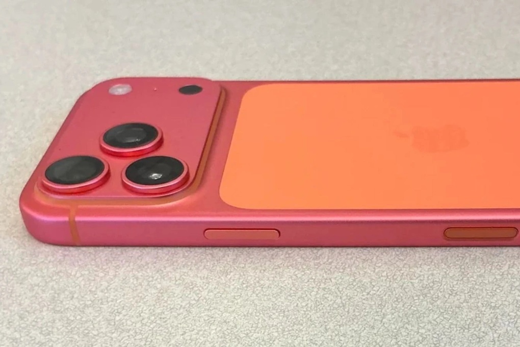 A series of iPhone 17 Pro Max space orange color changed - 1 Hàng loạt iPhone 17 Pro Max cam vũ trụ bị đổi màu - 1