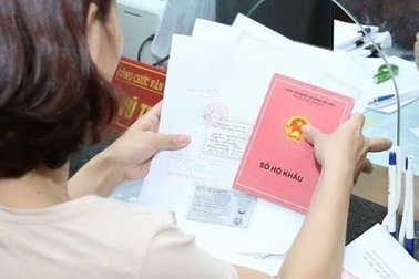 Một nhà được tách thành nhiều hộ khẩu