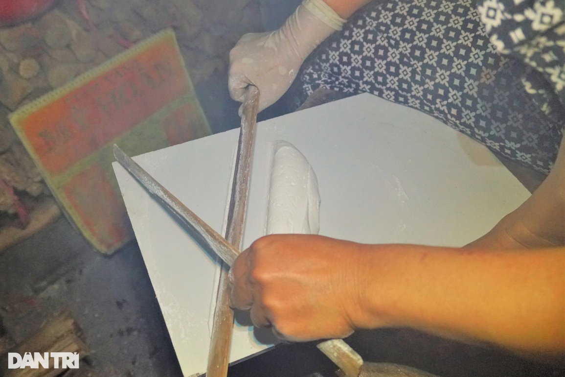 Về An Giang xem thợ gia truyền làm canh, xắt bánh nhanh như chớp - 2 Về An Giang xem thợ gia truyền làm canh, xắt bánh nhanh như chớp - 2