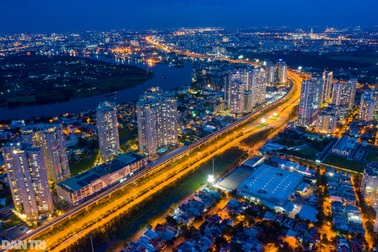 Cơ sở nào giúp TPHCM bứt tốc phát triển sau đại dịch?