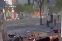 Tài xế ôm đầu hoảng loạn sau khi tông chết 2 người ở TPHCM