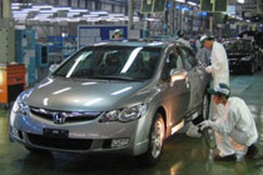 Thực trạng ngành ô tô Việt Nam: Các bên đổ lỗi cho nhau