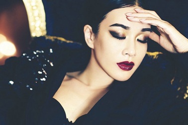 Chung Lệ Đề: Nồng nàn và gợi cảm