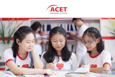 Cho con mùa hè sôi động bổ ích