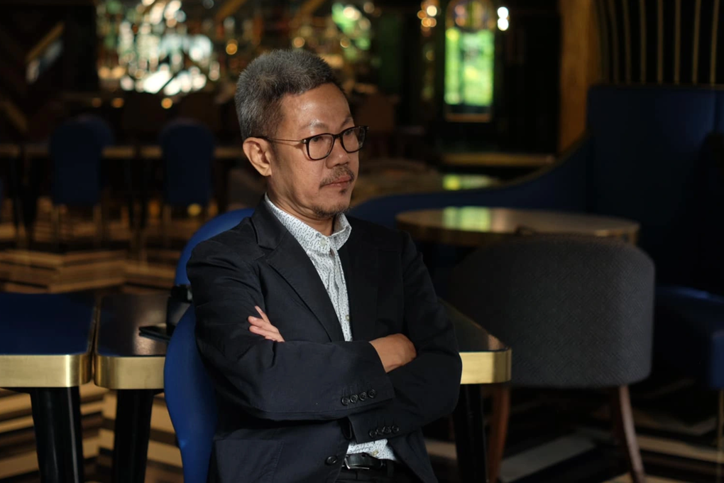 Nhạc sĩ Quốc Bảo: Từng muốn tự tử vì trầm cảm, cho đi hết các bộ sưu tập - 2 Nhạc sĩ Quốc Bảo: Từng muốn tự tử vì trầm cảm, cho đi hết các bộ sưu tập - 2