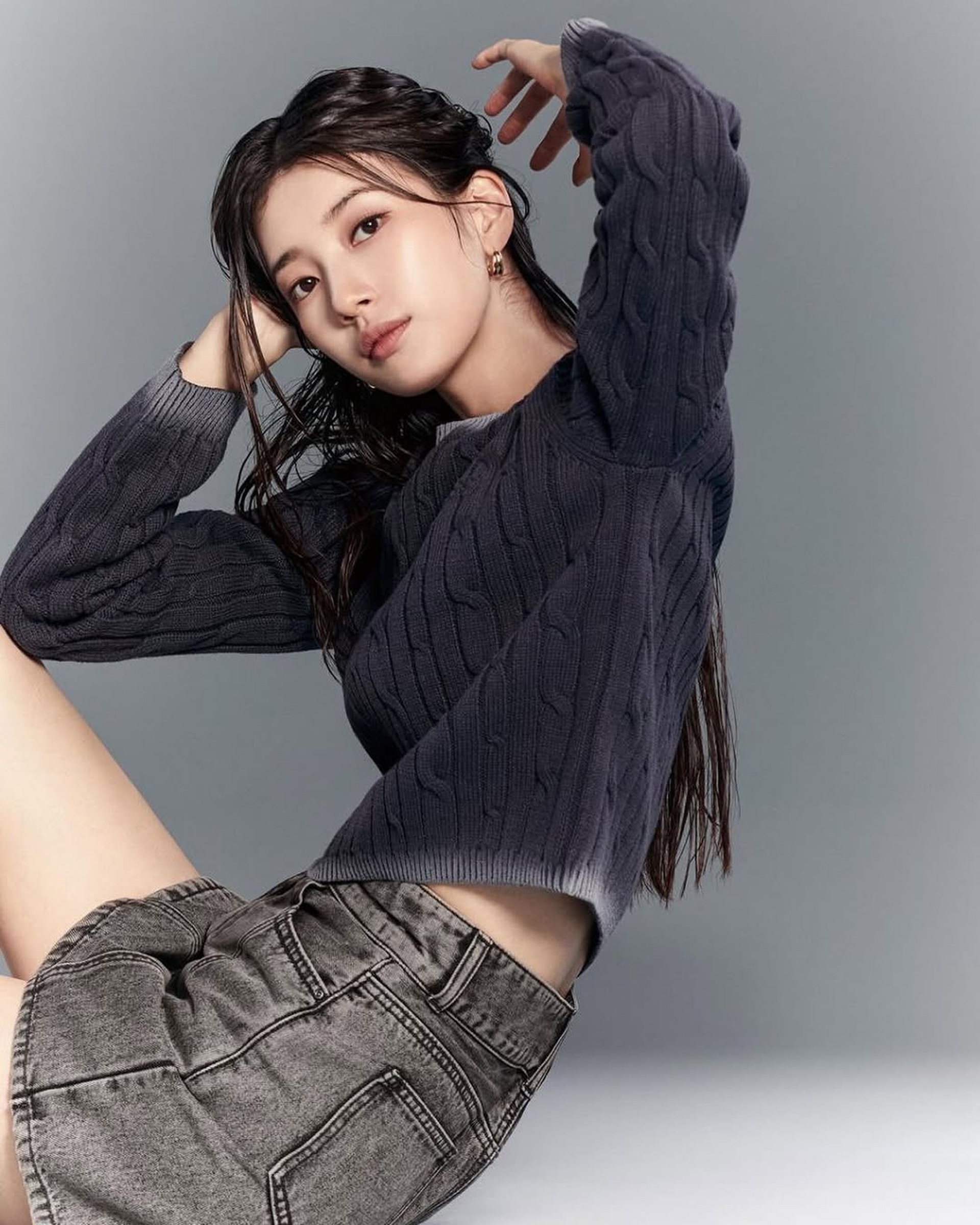 Mỹ nhân Hàn chạy bộ tại Hồ Tây: Nhan sắc hàng đầu, sở hữu tài sản triệu USD - 10 Mỹ nhân Hàn chạy bộ tại Hồ Tây: Nhan sắc hàng đầu, sở hữu tài sản triệu USD - 10