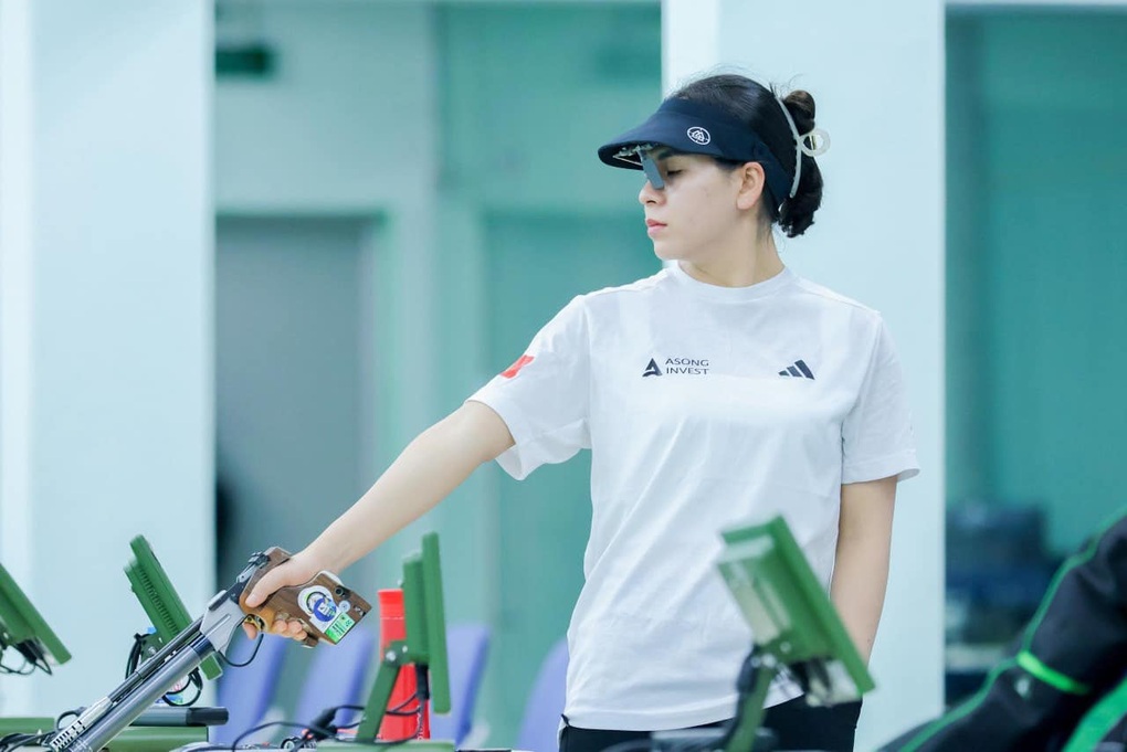 Đời thường của nữ xạ thủ sinh năm 2000 gây sốt tại Olympic 2024 - 3 Đời thường của nữ xạ thủ sinh năm 2000 gây sốt tại Olympic 2024 - 3
