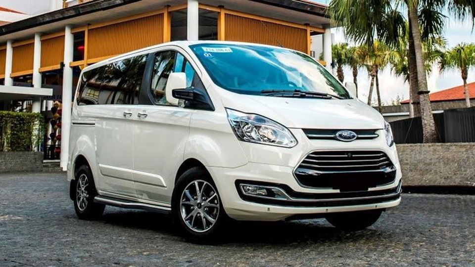 Ford Tourneo dừng sản xuất tại Việt Nam, Kia Sedona thêm rộng cửa - 1 Ford Tourneo dừng sản xuất tại Việt Nam, Kia Sedona thêm rộng cửa - 1