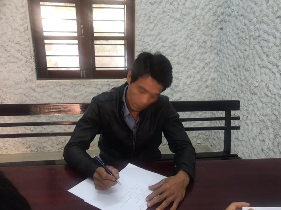 Triệu tập người bịa chuyện xe CSGT lao xuống ruộng khi đuổi người uống rượu - 2 Triệu tập người bịa chuyện xe CSGT lao xuống ruộng khi đuổi người uống rượu - 2