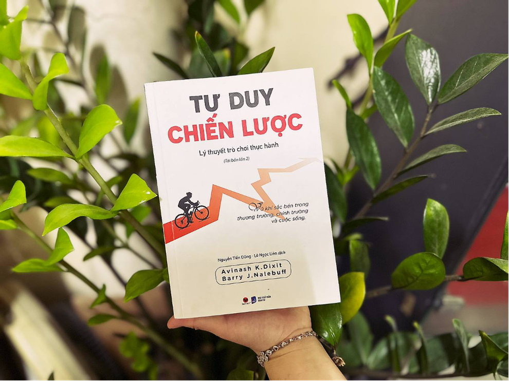 Cuốn sách giúp độc giả ra quyết định như một nhà chiến lược - 1 Cuốn sách giúp độc giả ra quyết định như một nhà chiến lược