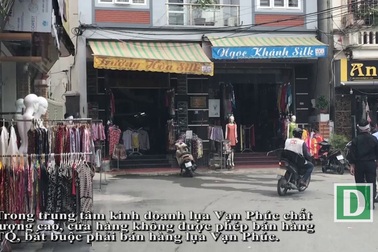 Lụa Trung Quốc tràn ngập khắp nơi, về tận Vạn Phúc vẫn phải tùy tâm người bán