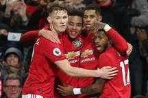 Man Utd 4-1 Newcastle: Hàng công thăng hoa, "Quỷ đỏ" giành trọn điểm