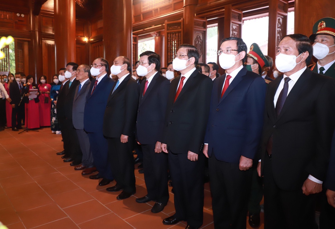 Chủ tịch nước Nguyễn Xuân Phúc: Cả nước mong đợi kỳ tích Sông Lam - 4 Chủ tịch nước Nguyễn Xuân Phúc: Cả nước mong đợi kỳ tích Sông Lam - 4