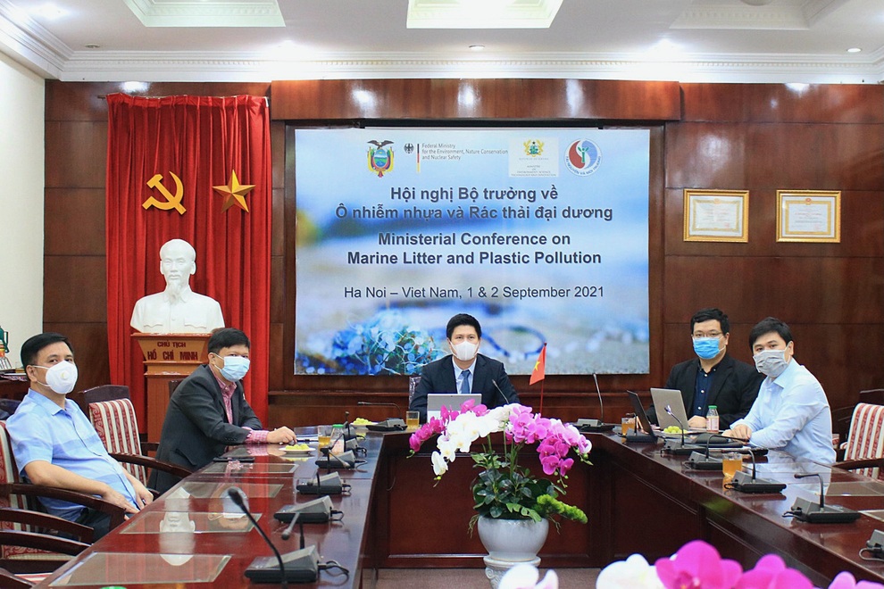 Ô nhiễm nhựa, rác thải đại dương đang trở thành vấn đề cấp bách toàn cầu - 2 Ô nhiễm nhựa, rác thải đại dương đang trở thành vấn đề cấp bách toàn cầu - 2